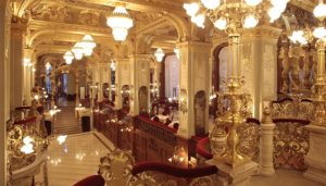 interior architecture of Café New York