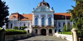 Gödölló: the Royal Palace of Empress Sissi Palace of Empress Sissi